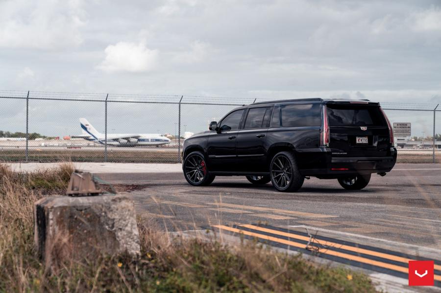  Cadillac Escalade ESV on Vossen Wheels (HF6-1) 2019 года  (фото 7 из 10)